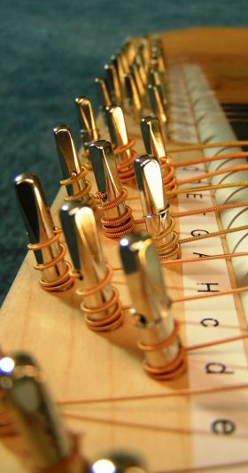 Harmonizační stůl zblízka